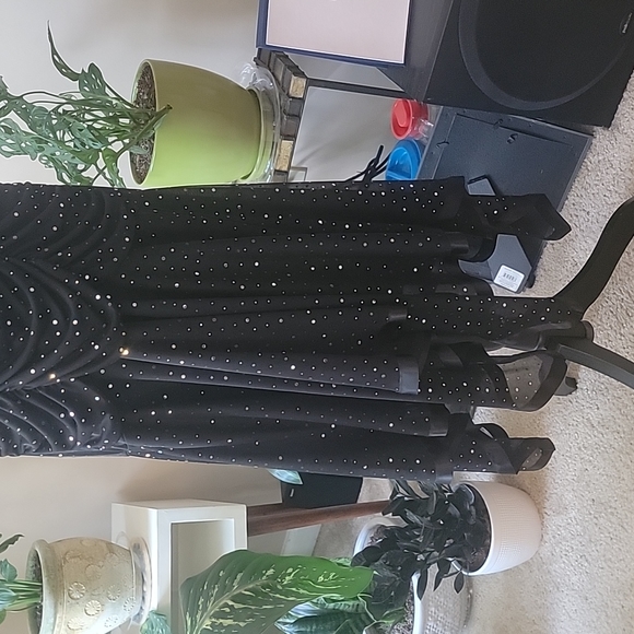 Deb Asymmetrical Hem Black Dress Women's 2X Halter Tiered Midi Dress - Picture 3 of 7